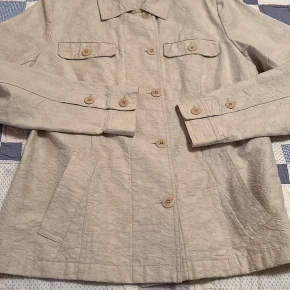 ISDA & Co Jacket - Picture 5 of 12